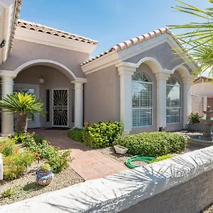  Holiday home Private Tuscany Oasis With Pool - Perfect For Families, Couples Or Business Travelers United States
