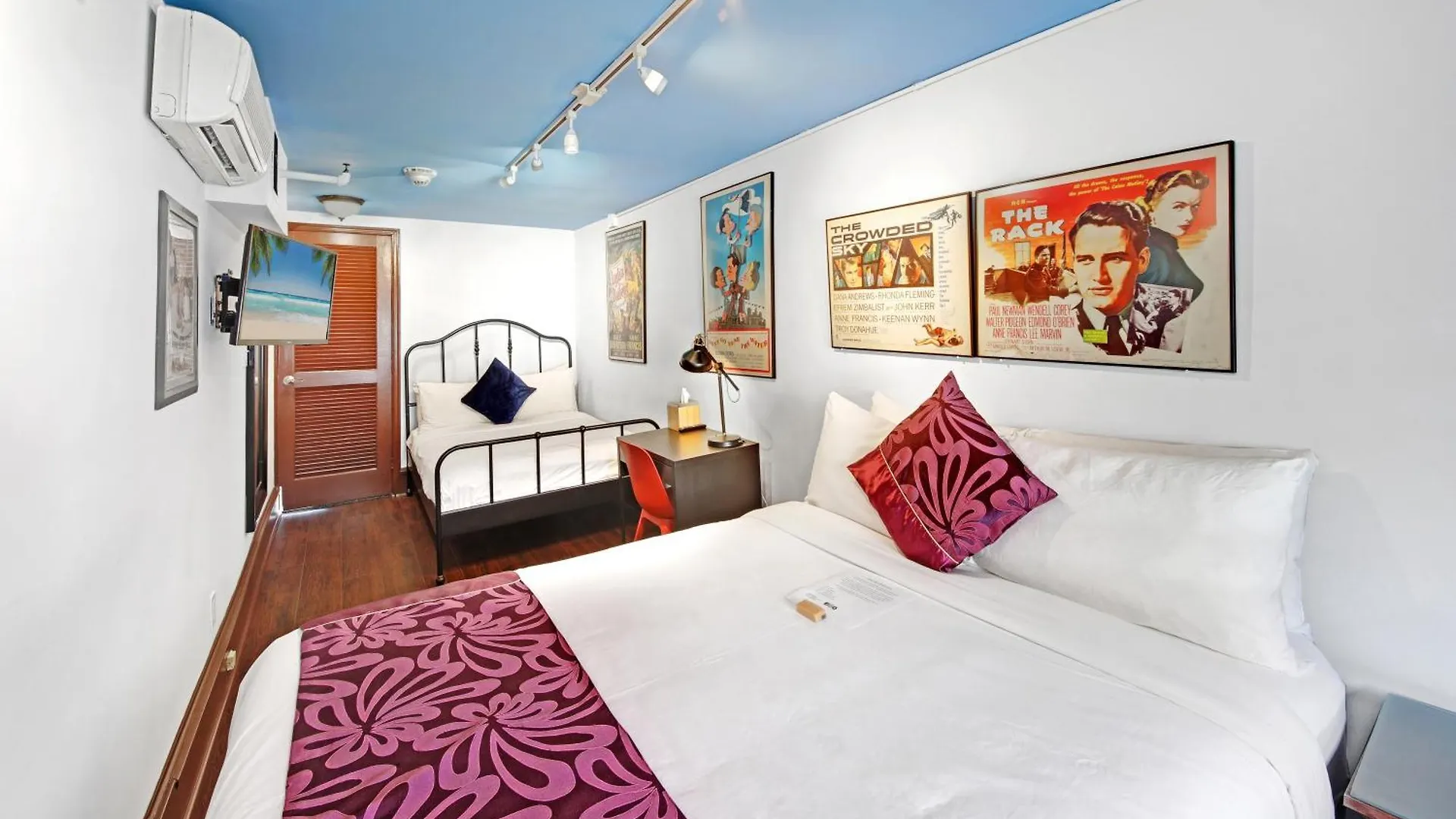 Chelsea Pines Inn New York 3*,